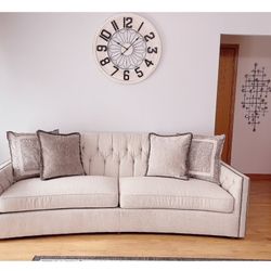  Material Bernhardt Beige Couches