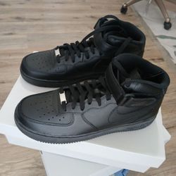 Air Force 1 Mid '07.  Size 11 Mens