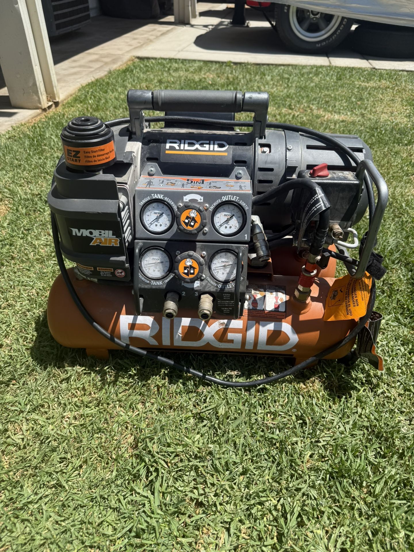 Rodgid Tri-Stack 5 Gallon Air Compressor