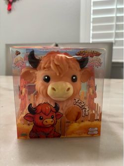 Squishy Highland Cow (SOLD)