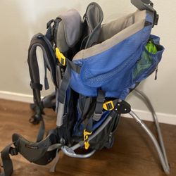 dueter Kid Carrier- Used (read details) 