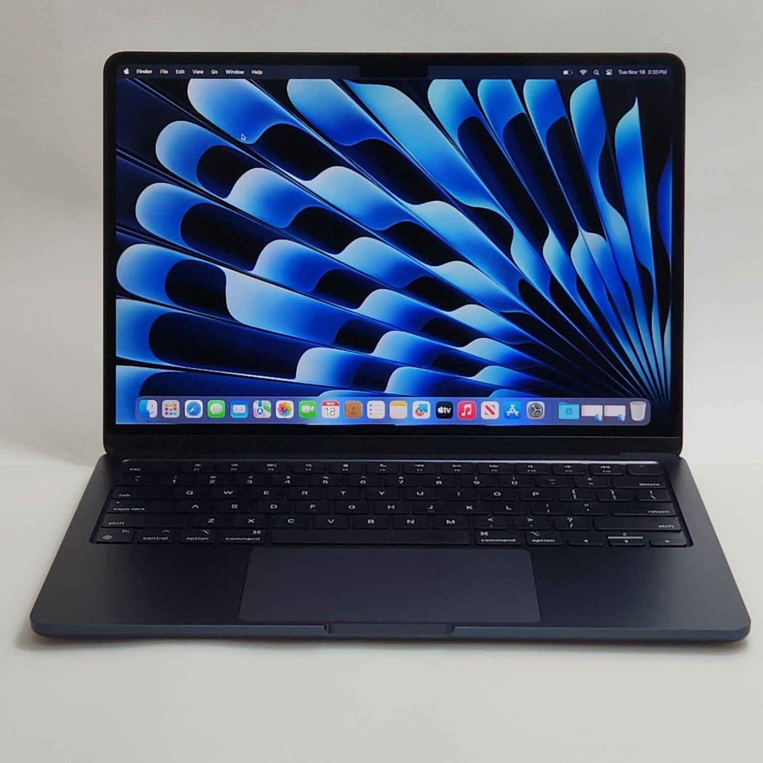 2024 Apple MacBook Air 13.6" M3 4.0GHz 16GB RAM 512GB SSD MXCV3LL/A