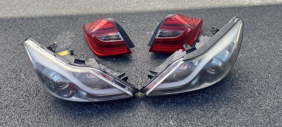 2009-2014 Genesis Sedan Head Light Tail Lights 