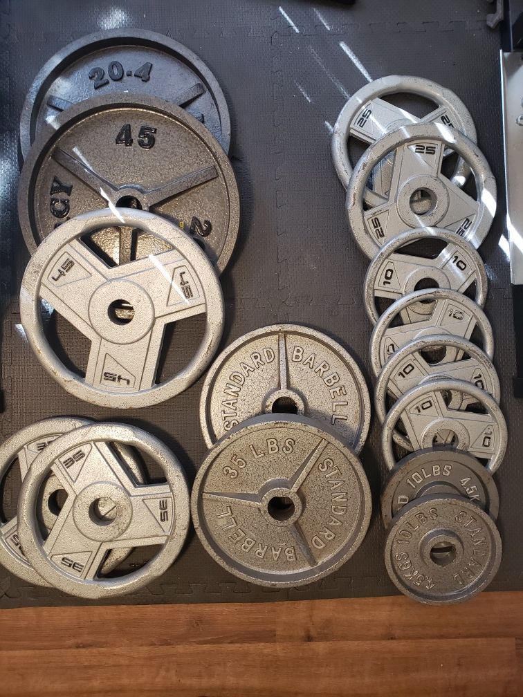 Total of 385lbs of olympic weights