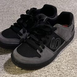 Five Ten Mountain Bike Shoes 