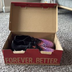 Puma Future 8 Pro size of 9