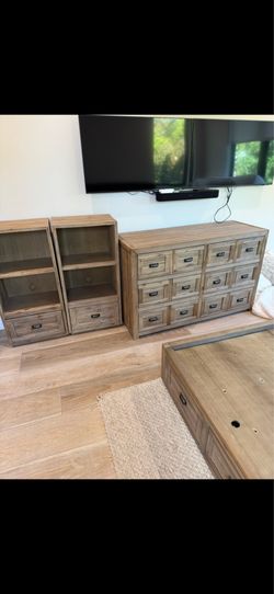 Restoration Hardware Bedroom Set