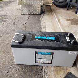 Lifeline battery 210ah 12volts 