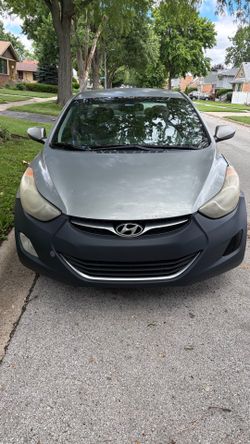 2012 Hyundai Elantra