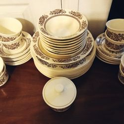 Royal China Brown Sussex Ironstone