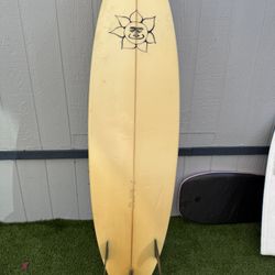 6’9” Surfboard