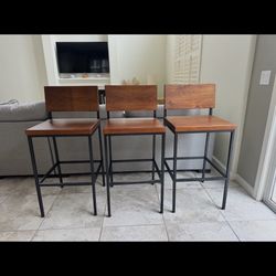 3 Barstools 