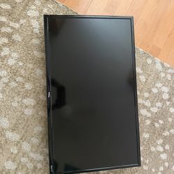 Roku TV - 32 Inch Smart TV, HD Television with Wi-Fi Connectivity and Mobile App, Flat Screen, Bluetooth, Compatible with Apple AirPlay, Alexa and Goo