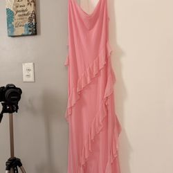 Pink chiffon maxi dress with ruffles