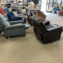 Recliner $200-300