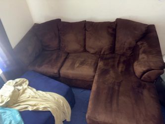 Sectional couch
