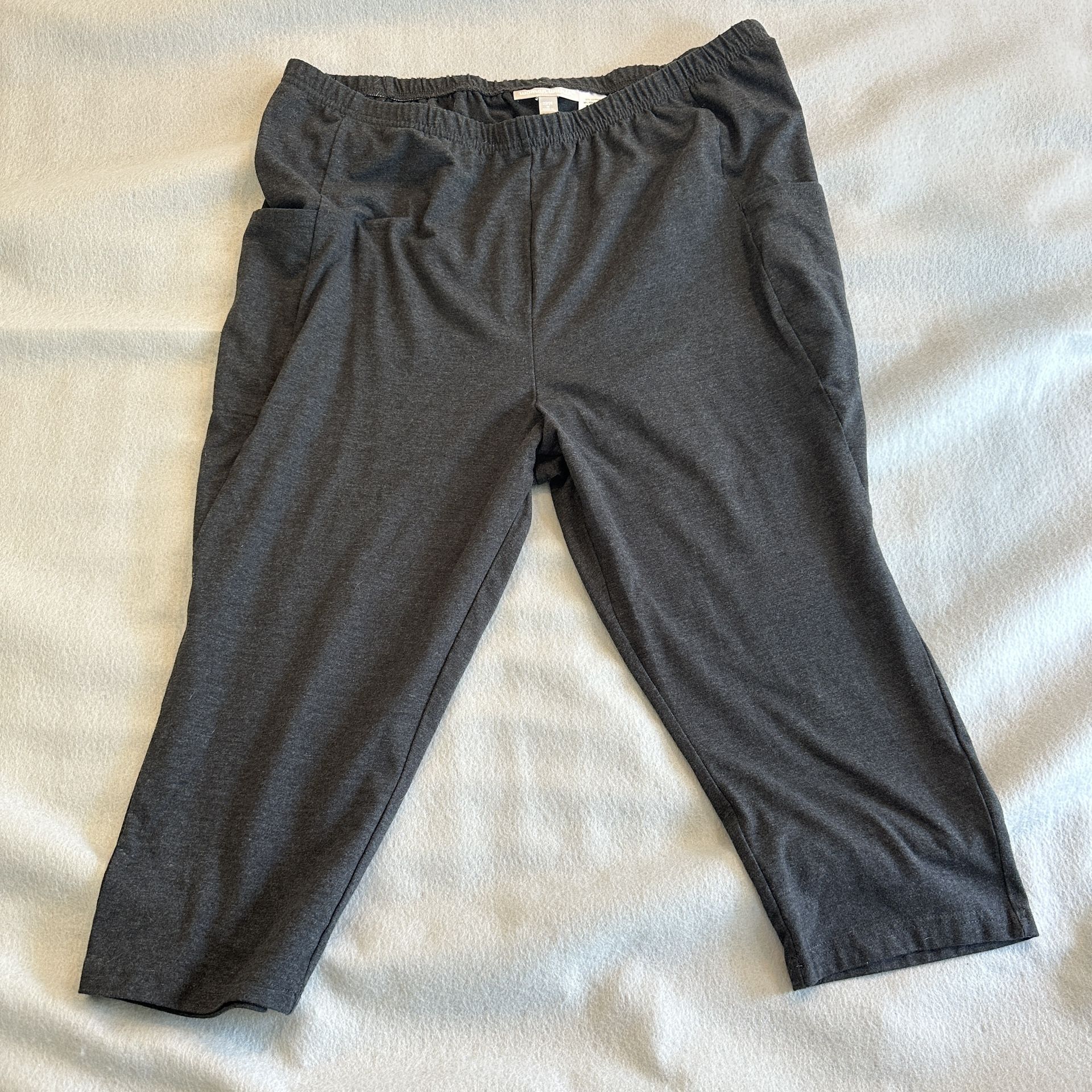 Women’s Capris
