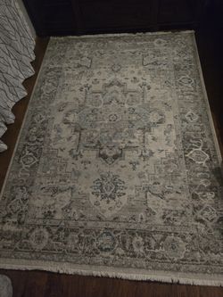 Very Good Quality And Clean Carpet Size 7 & 5