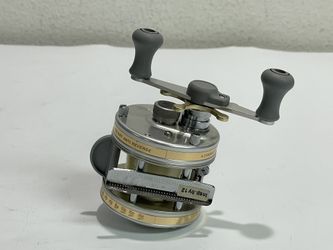 Abu Garcia Ambassadeur ~ Ultra Cast UC 4600 C ~ 4 SS Bearing