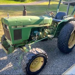 John Deere 950 Diesel Tractor – Runs Great, Ready to Work