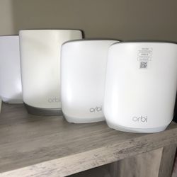 Netgear Orbi AX4200 WiFi 6 System Lot (5 Units + Power Cords)