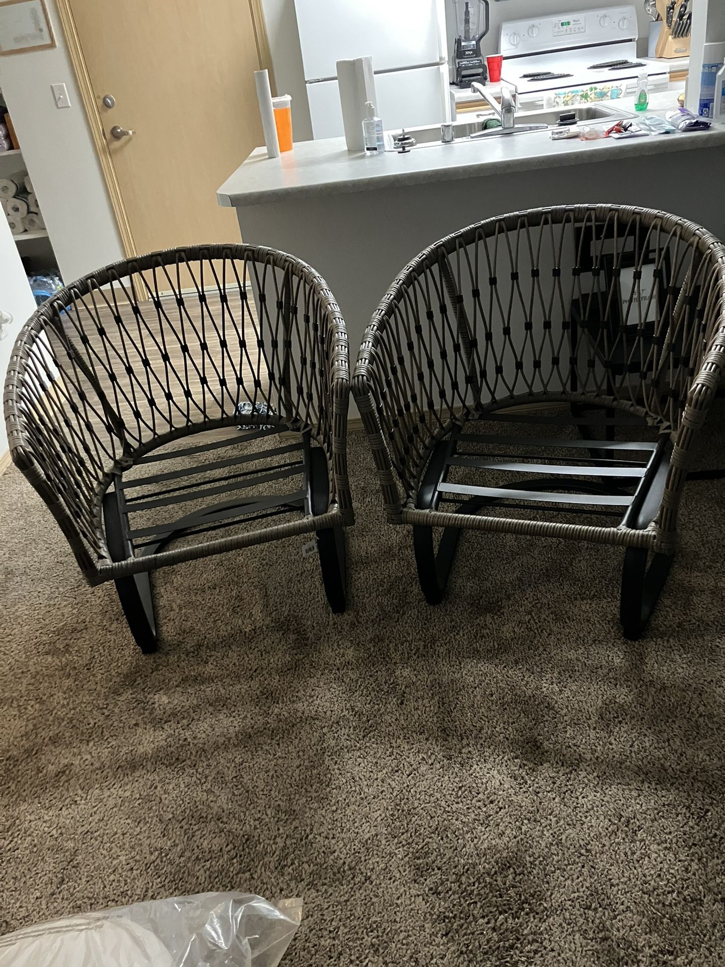 Set Of 2 Avery Station Woven Motion Chairs W/Removable Cushions. New. Never Been Used(See & Click On Pictures)