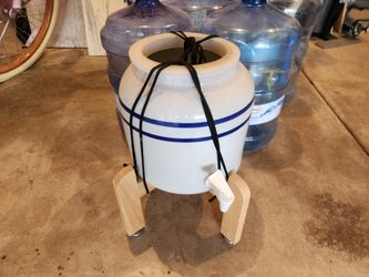 Water Jug Dispenser With Bottles