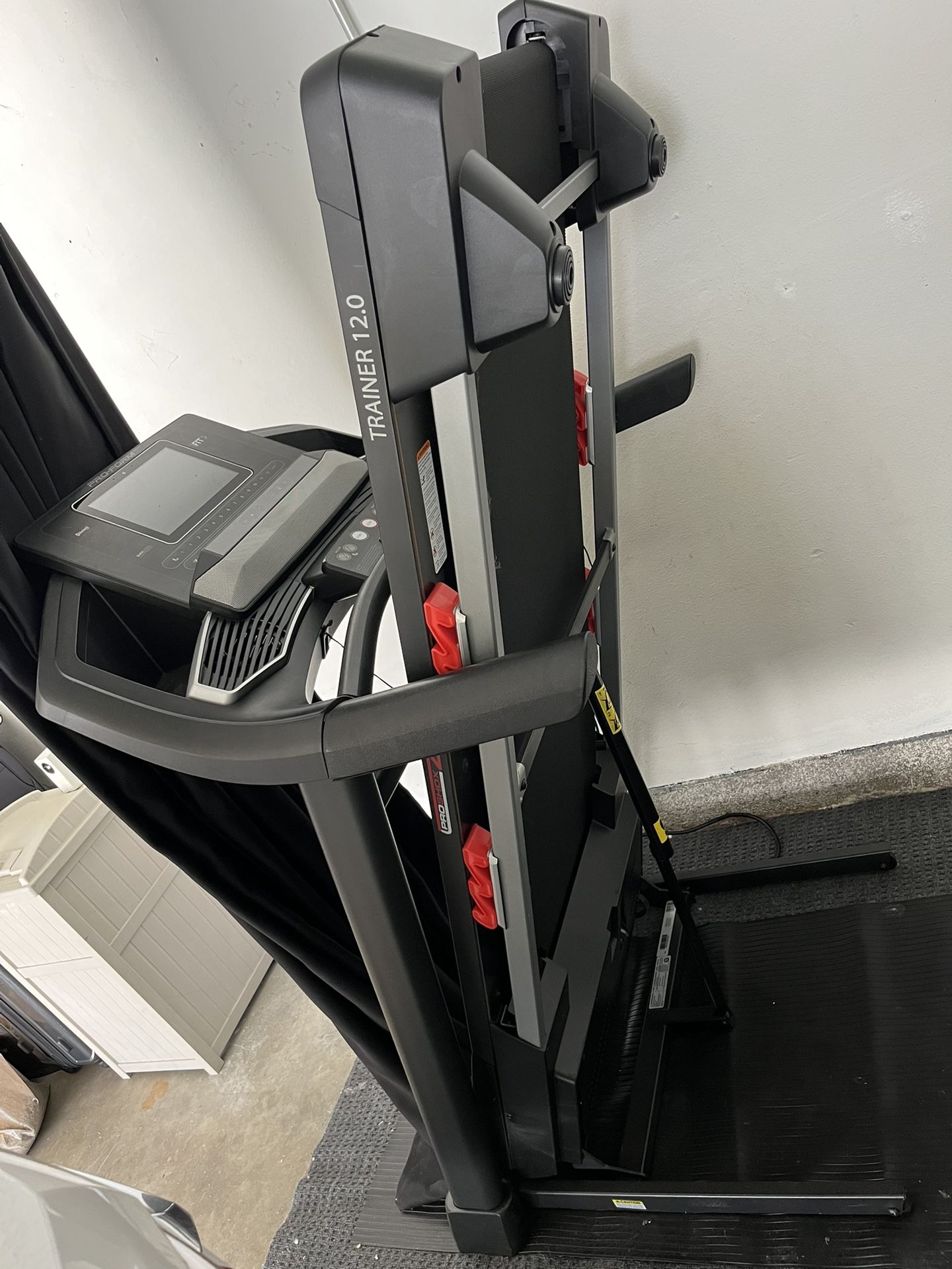 proform treadmill trainer.2.0