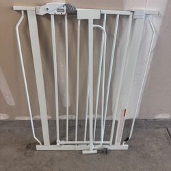 Gate For Door 