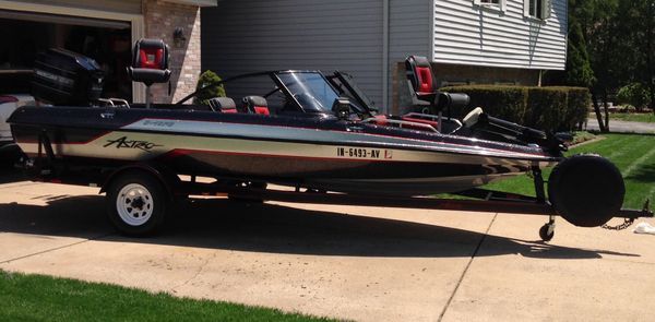 1992 astro 18 ft/ fish/ski boat