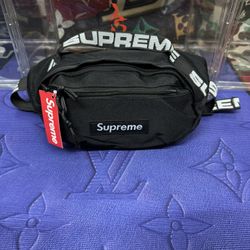 Supreme Crossbody / Waist Bag – Brand New