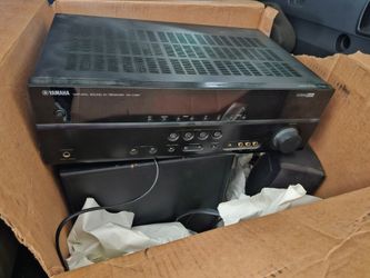 Yamaha RX-V367 Natural Sound AV Receiver