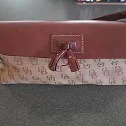 Dooney & Bourke