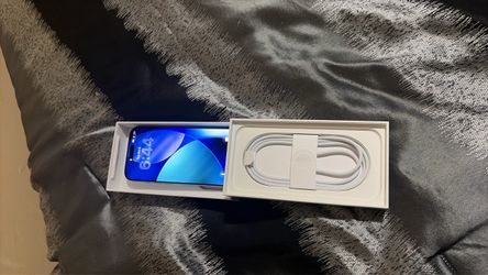 iPhone 18 Pro (Blue)