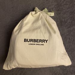 Burberry Messenger bag