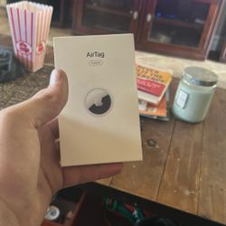 Apple AirTag 4 Pack
