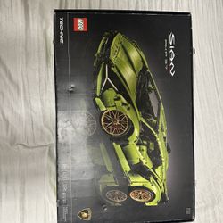 LEGO TECHNIC: Lamborghini Sián FKP 37 (42115)