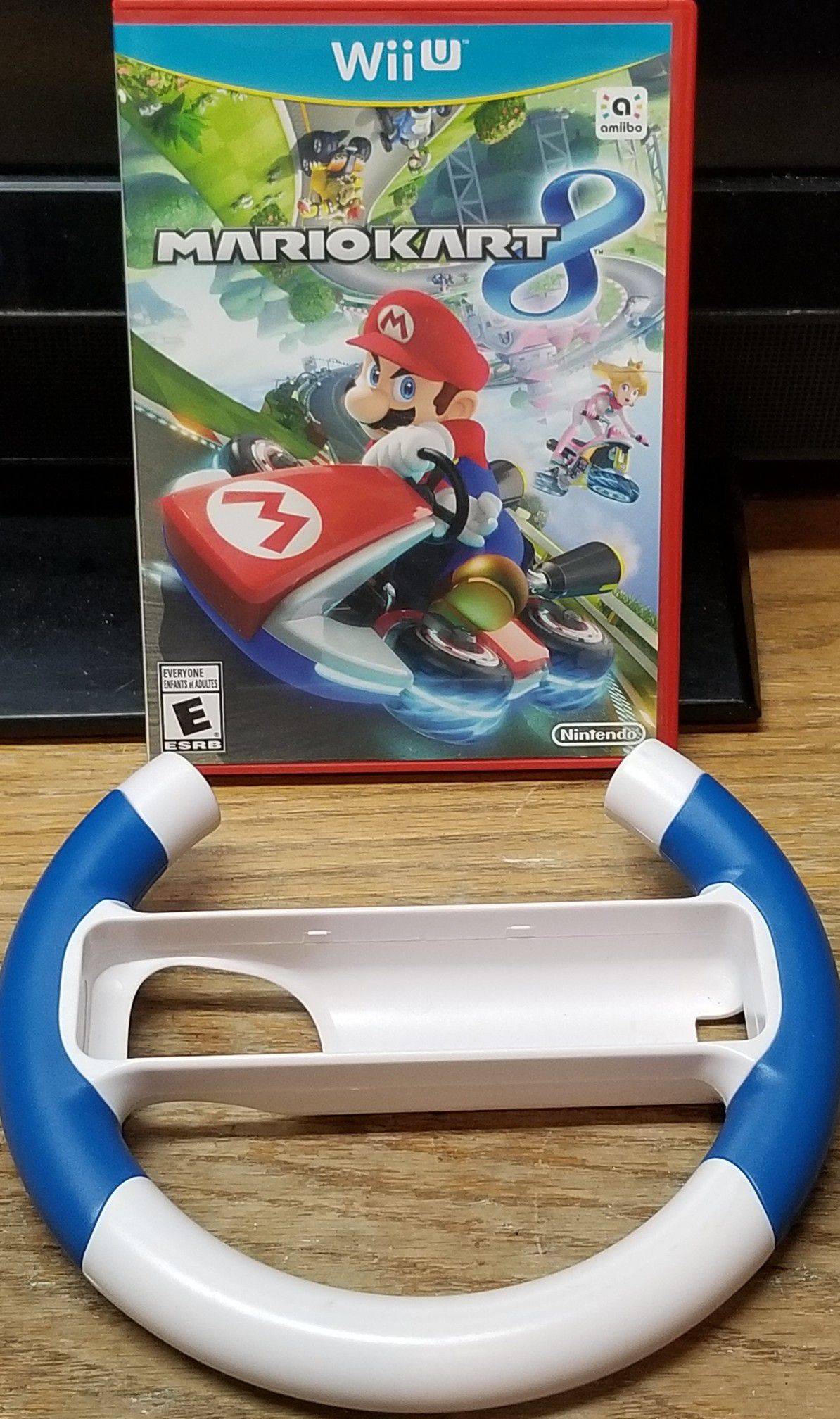 Mario Kart 8 Nintendo Wii U + Wheel!