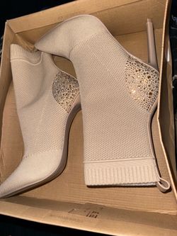 Women heel boots