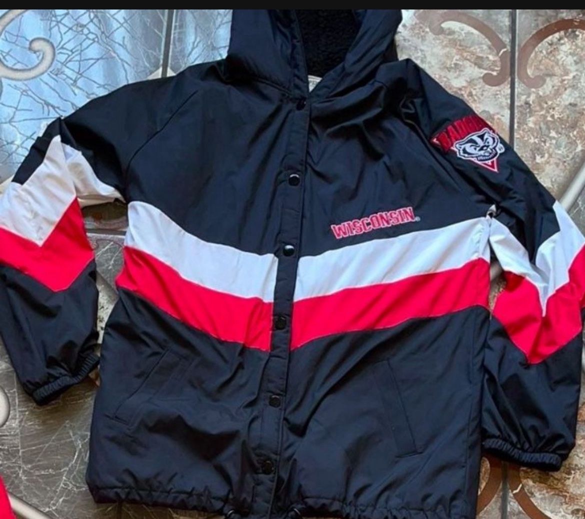 Wisconsin Badgers PINK Hooded Sherpa Lined Jacket XS