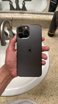iPhone 13 Pro Max Graphite Unlocked w/ Free Service