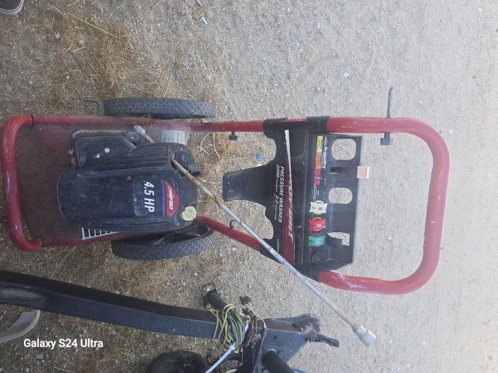 2200 Psi Pressure Washer