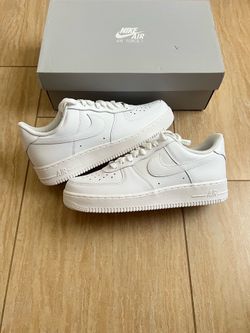 Nike Air Force 1 '07 Triple White Low Top Sneakers Size 8.5, 10.5