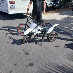 Syx moto two stroke 50cc