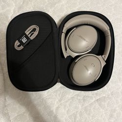 Bose QuietComfort headphones 