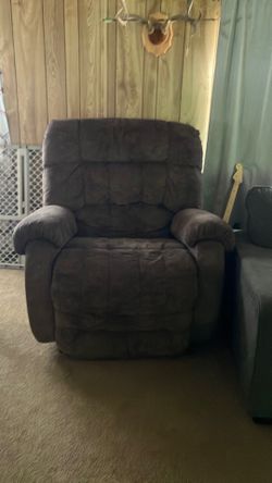 Recliner chair