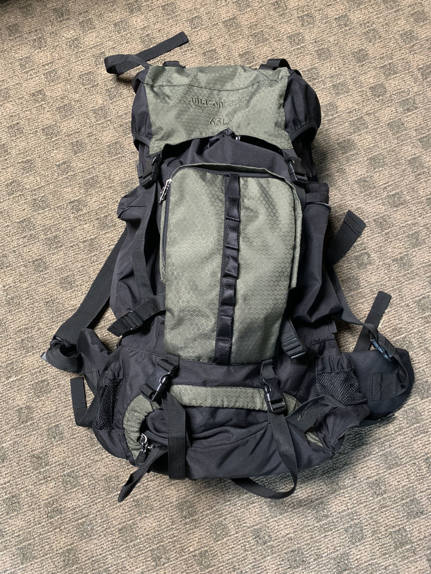 Amazon Basics Internal Frame Hiking Backpack