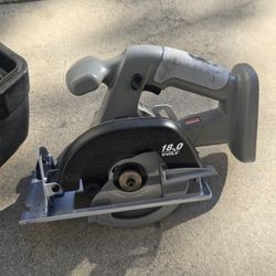 Craftsman 5-1/2 in. 18V Cordless Trim Saw (Model (contact info removed)32)