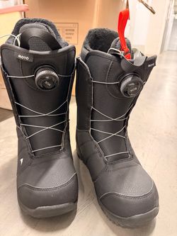 Burton snow boarding boots