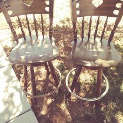 Swivel Bar Stools With Metal Foot Rests